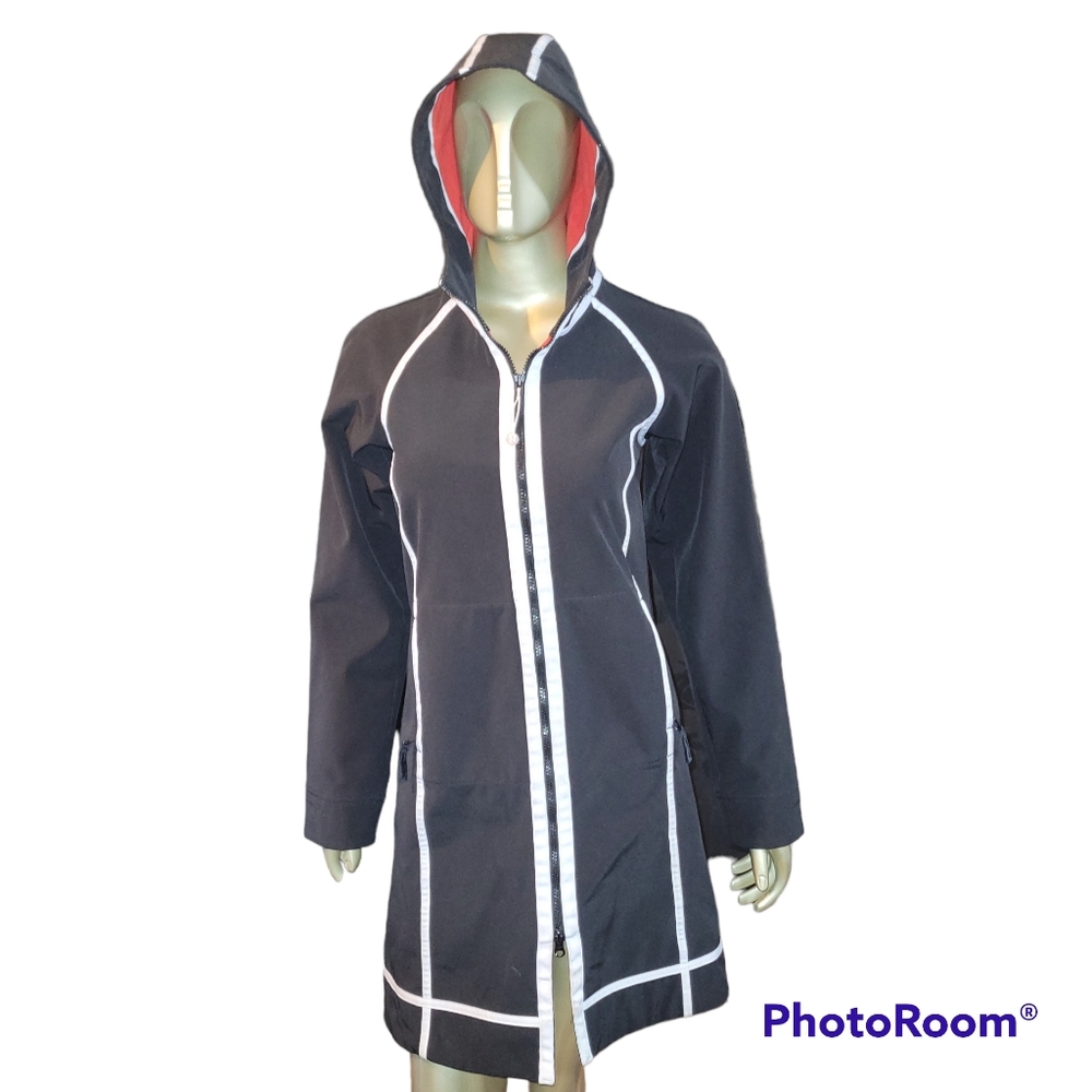 lululemon athletica Black Hooded Jacket